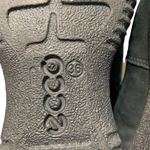 Ecco women's size 36 (US 5) black boots - Picture 5 of 6